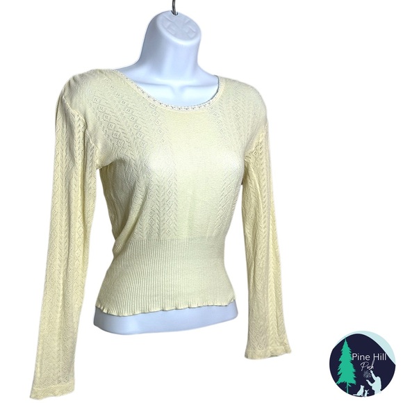 SOLD Vintage 80s 90s LL Bean Knit Top XS Ivory Fitted Cropped Combed Cotton - Picture 3 of 10